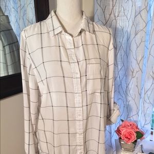 White with Black Window Pane Striped Flowy Top